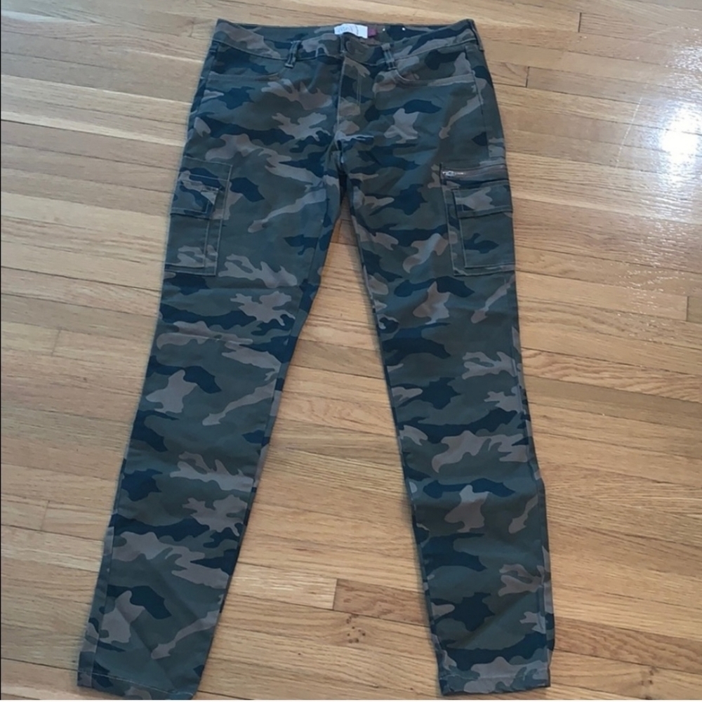 Women's Camo Pants